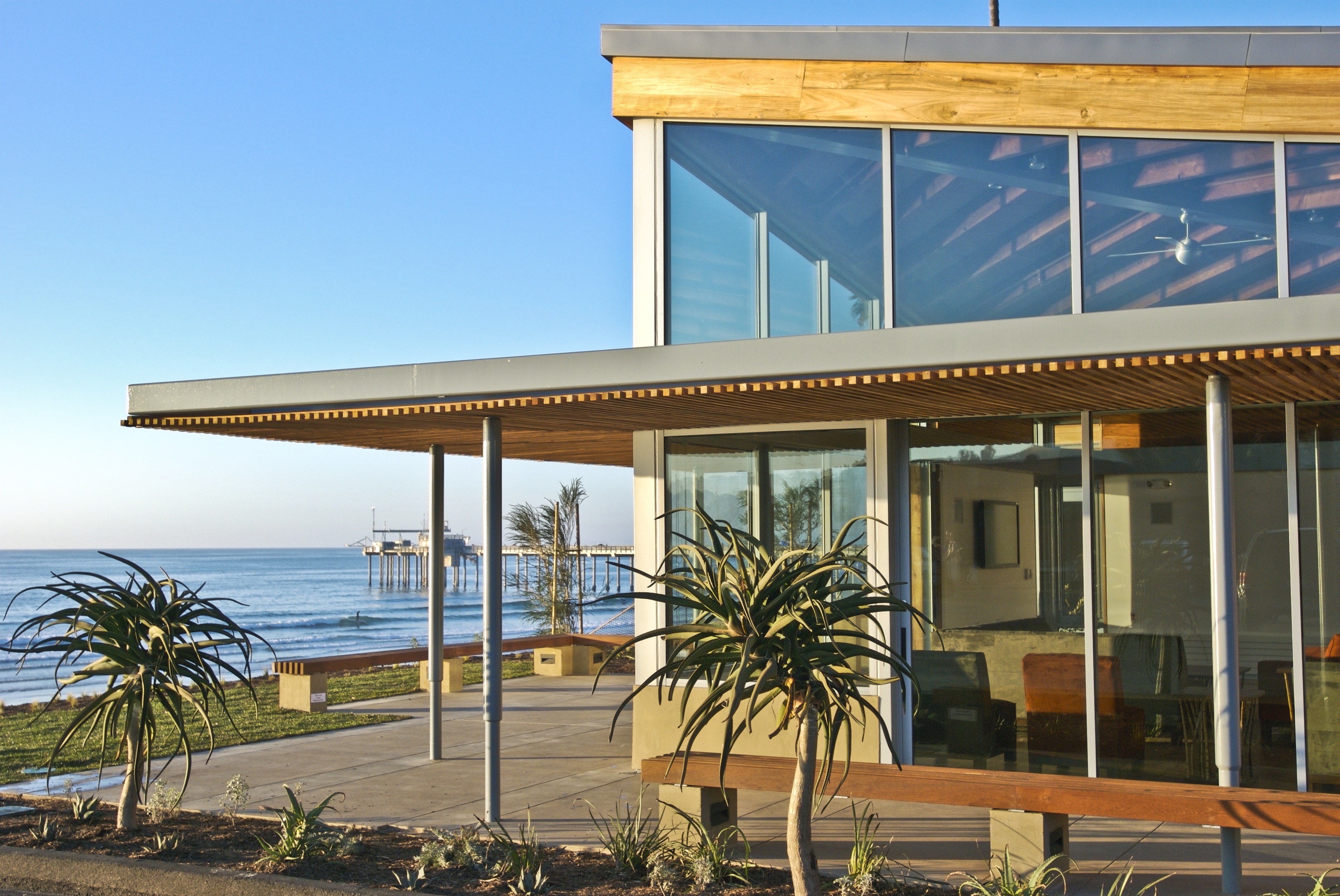 Construction of the Robert Paine Scripps Forum for Science, Society, and the Environment (Scripps Seaside Forum). (January 2009)